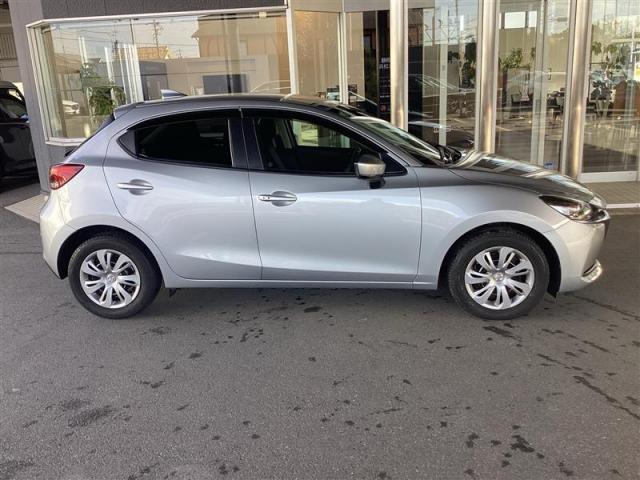 MAZDA2 15S 15S 6MT 衝突被害軽減ブレーキ AT誤発進抑制制御 LEDヘッドライト(3枚目)