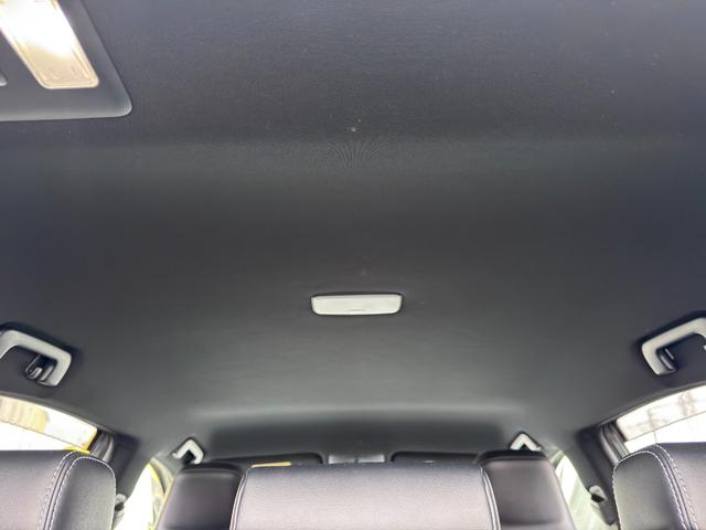 ハリアー エレガンス GRスポーツ 純正9インチナビフルセグ ハーフレザーシート トヨタセーフティセンス スマートキーX2 ドラレコ ETC バックカメラ LEDヘッドライト フォグ 純正19AW ディーラー整備記録簿4枚 保証書 取説(24枚目)