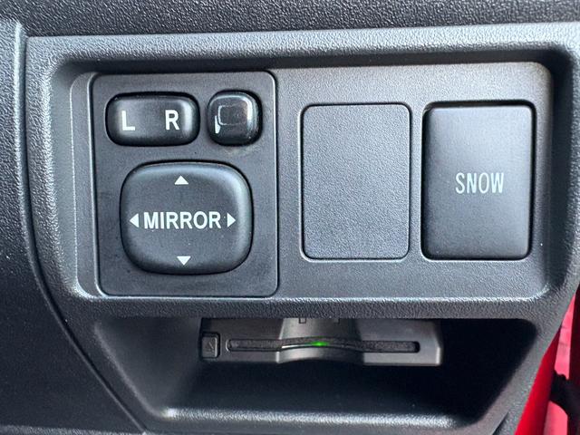 シエンタ DICE 純正ナビ フルセグ ドラレコ DVD再生 BTオーディオ対応 キーレス モデリスタエアロ TRD15AW HIDヘッドライト ETC(19枚目)