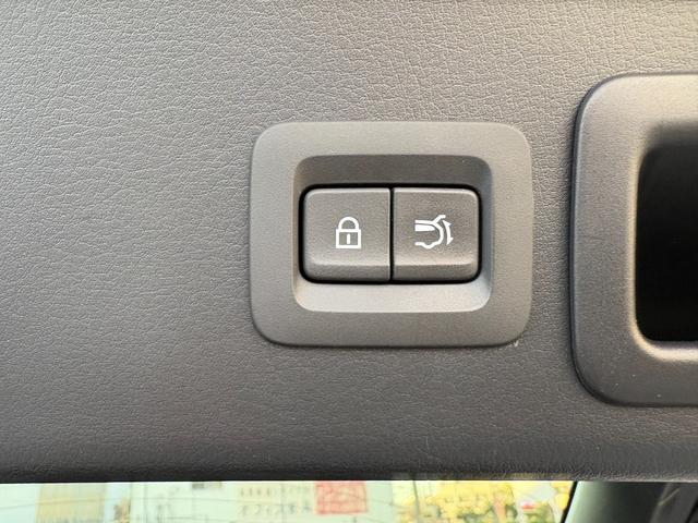 ＣＸ－３０ ２０Ｓ　プロアクティブ　ツーリングセレクション　純正ナビ　フルセグ　パノラマカメラ　前席シートヒーター　プッシュスタート　パワーシート　ブレーキサポート　ドラレコ　ステアリングヒーター　ＤＶＤ再生　ＢＴオーディオ　純正１８ＡＷ　ＥＴＣ　Ｐバックドア（28枚目）