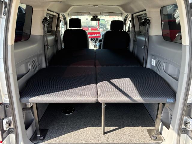 ＮＶ２００バネットワゴン 　マルチベットワゴン　エマージェンシーブレーキ　スマートキーＸ２　ベットキット　社外ＬＥＤヘッド　フォグ（13枚目）
