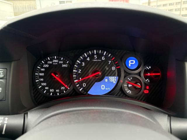 NISSAN GT-R PREMIUM EDITION