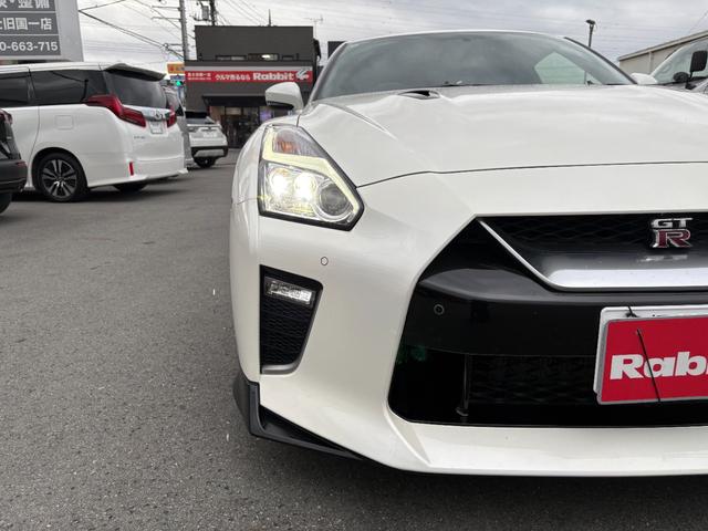 NISSAN GT-R PREMIUM EDITION