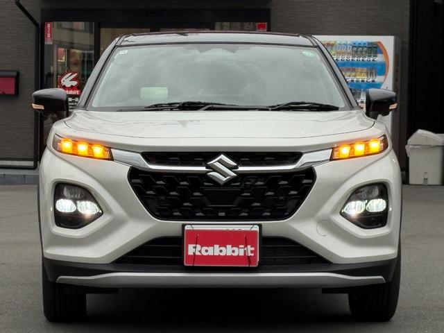 フロンクス ベースグレード　法人１オーナー　純正９インチナビ　フルセグ　パノラマカメラ　ブレーキサポート　ハーフレザーシート　スマートキーＸ２　ＬＥＤヘッドライト　ＤＶＤ再生　ＢＴオーディオ対応　ＨＵＤ　前席シートヒーター（2枚目）