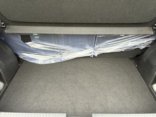 フロンクス ベースグレード　法人１オーナー　純正９インチナビ　フルセグ　パノラマカメラ　ブレーキサポート　ハーフレザーシート　スマートキーＸ２　ＬＥＤヘッドライト　ＤＶＤ再生　ＢＴオーディオ対応　ＨＵＤ　前席シートヒーター（15枚目）