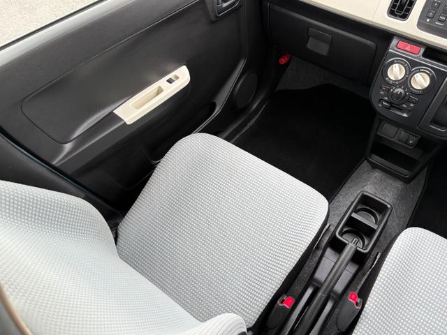 アルト L ワンオーナー 純正オーディオ アイドリングストップ エアコン シートヒーター キーレス メンテナンスノート 取説 記録簿(9枚目)