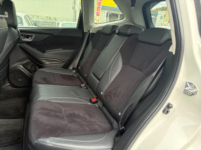 フォレスター スポーツ 1オーナー 純ナビ フルセグ BT DVD Bカメラ サンルーフ デジタルインナーミラー サイドカメラ Pバックドア アイサイト 全席シートヒーター LED フォグ ETC スマートキーX2 保証書(11枚目)