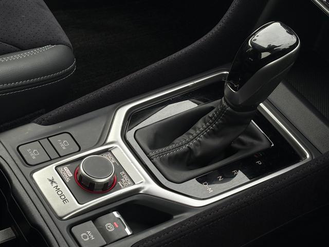 フォレスター スポーツ 1オーナー 純ナビ フルセグ BT DVD Bカメラ サンルーフ デジタルインナーミラー サイドカメラ Pバックドア アイサイト 全席シートヒーター LED フォグ ETC スマートキーX2 保証書(23枚目)