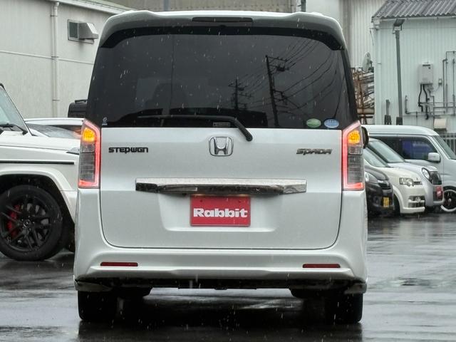 ステップワゴンスパーダ Z クールスピリット 純正9インチナビ フルセグ 外フリップダウンモニター 両側パワースライドドア スマートキーX2 DVD クルコン バックカメラ ETC HIDヘッドライト アイドリングストップ(6枚目)