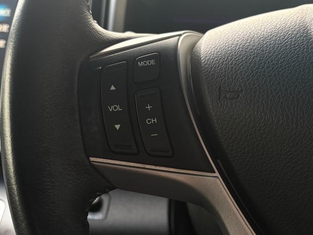 ステップワゴンスパーダ Z クールスピリット 純正9インチナビ フルセグ 外フリップダウンモニター 両側パワースライドドア スマートキーX2 DVD クルコン バックカメラ ETC HIDヘッドライト アイドリングストップ(22枚目)