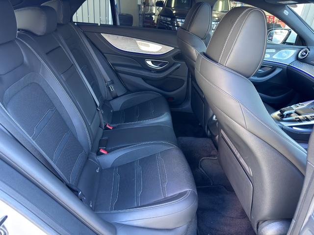 GT 4ドアクーペ 43 4マチック+ エクスクルーシブPKG サンルーフ 純正ナビ フルセグ パノラマカメラ スマートキーX2 ブルメスター ETC2.0 HUD レーダーセーフティ ベンチレーターシート LEDヘッドライト 保 取説(22枚目)