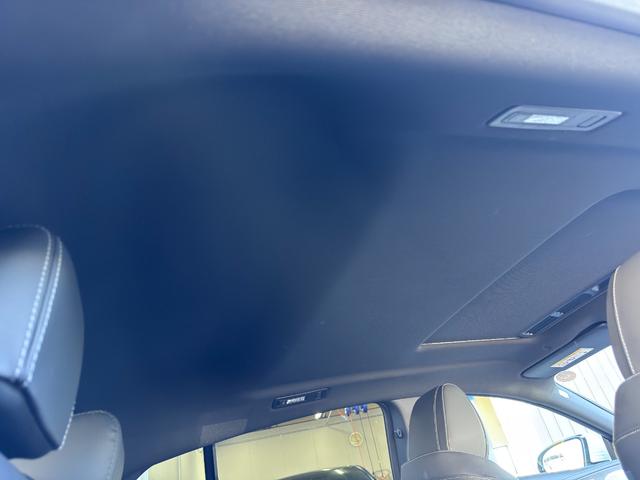 GT 4ドアクーペ 43 4マチック+ エクスクルーシブPKG サンルーフ 純正ナビ フルセグ パノラマカメラ スマートキーX2 ブルメスター ETC2.0 HUD レーダーセーフティ ベンチレーターシート LEDヘッドライト 保 取説(27枚目)