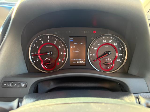 アルファード ２．５Ｓ　Ｃパッケージ　法人１オーナー　純正ナビ　フルセグ　フリップダウンモニター　サンルーフ　黒革シート　デジタルインナーミラー　ＤＶＤデッキ　前後ドラレコ　ＥＴＣ２．０　スマートキーＸ２　ベンチレーションシート　Ｂカメラ（17枚目）