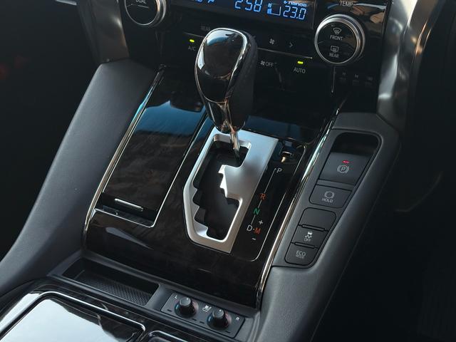 アルファード ２．５Ｓ　Ｃパッケージ　法人１オーナー　純正ナビ　フルセグ　フリップダウンモニター　サンルーフ　黒革シート　デジタルインナーミラー　ＤＶＤデッキ　前後ドラレコ　ＥＴＣ２．０　スマートキーＸ２　ベンチレーションシート　Ｂカメラ（22枚目）