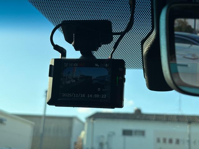 アルファード ２．５Ｓ　Ｃパッケージ　法人１オーナー　純正ナビ　フルセグ　フリップダウンモニター　サンルーフ　黒革シート　デジタルインナーミラー　ＤＶＤデッキ　前後ドラレコ　ＥＴＣ２．０　スマートキーＸ２　ベンチレーションシート　Ｂカメラ（28枚目）