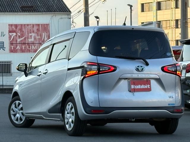 シエンタ ハイブリッドＧ　純正ナビ　フルセグ　Ｂｌｕｅｔｏｏｔｈ対応　バックカメラ　両側パワスラ　コーナーセンサー　ＬＥＤヘッド　ＥＴＣ　スマートキーＸ２　保証書　取説　記録簿（5枚目）