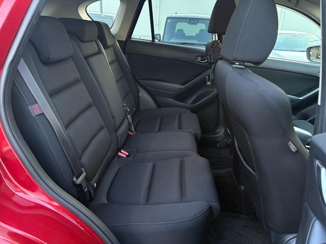 ＣＸ－５ ２０Ｓ　プロアクティブ　メーカーナビ　フルセグ　バックカメラ　ＬＥＤヘッドライト　プッシュスタート　ブレーキサポート　アイドリングストップ　コーナーセンサー　ステアリングスイッチ　ドラレコ　ＥＴＣ　アダクティブクルーズ（12枚目）