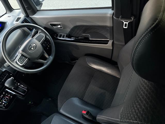 タント カスタムＸセレクション　純正ナビ　フルセグ　ハーフレザーシート　スマアシ　スマートキーＸ２　両側Ｐスラ　シートヒーター　ＬＥＤヘッド　フォグ　アイドリングストップ　ＤＶＤ再生　ＢＴオーディオ対応　保証書　取説　スペアキー（8枚目）