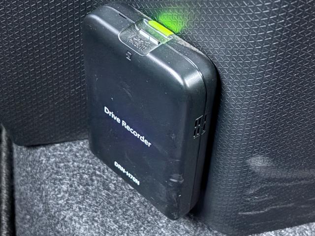 タント カスタムＸセレクション　純正ナビ　フルセグ　ハーフレザーシート　スマアシ　スマートキーＸ２　両側Ｐスラ　シートヒーター　ＬＥＤヘッド　フォグ　アイドリングストップ　ＤＶＤ再生　ＢＴオーディオ対応　保証書　取説　スペアキー（24枚目）