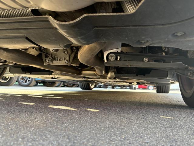 7シリーズ 750i Mスポーツ メーカーナビ フルセグ サンルーフ 黒革シート ハーマンカードン LED パノラマカメラ 外21AW ブレーキサポート パワートランク コーナーセンサー ディーラー整備記録簿 保証書 取説 スペアキー(35枚目)