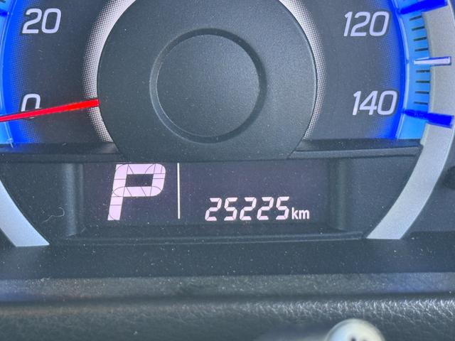 スペーシアカスタム ＴＳ　外ナビ　フルセグ　両側Ｐスラ　アイドリングストップ　ＨＩＤヘッドライト　純正１５ＡＷ　スマートキーＸ２　Ｈ２８年から毎年ディーラー整備記録簿　保証書　取説　スペアキー（15枚目）