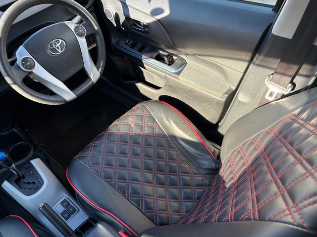 アクア S 純正ナビ TV スマートキーX2 黒革調シートカバー 外エンジンスターター 外LEDヘッドライト 外16AW ETC ドラレコ 電動フェンダーポール LEDルームランプ DVD再生 BTオーディオ対応(9枚目)