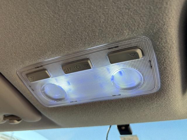 アクア S 純正ナビ TV スマートキーX2 黒革調シートカバー 外エンジンスターター 外LEDヘッドライト 外16AW ETC ドラレコ 電動フェンダーポール LEDルームランプ DVD再生 BTオーディオ対応(25枚目)