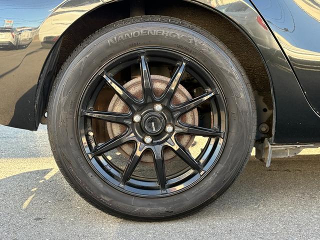 アクア S 純正ナビ TV スマートキーX2 黒革調シートカバー 外エンジンスターター 外LEDヘッドライト 外16AW ETC ドラレコ 電動フェンダーポール LEDルームランプ DVD再生 BTオーディオ対応(29枚目)