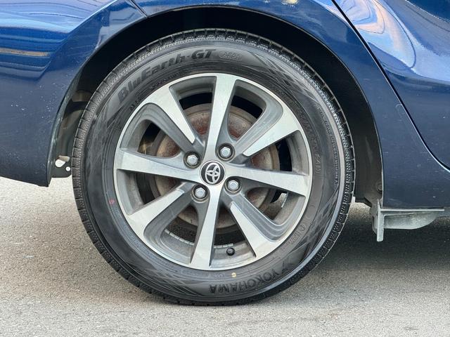 アクア Sスタイルブラック スマートキーX2 セーフティセンス ポータブルナビ TV 純正15AW LEDヘッドライト フォグ ETC AHB 純正オーディオ 保証書 取説 スペアキー(24枚目)