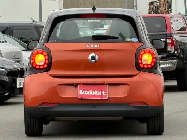 スマートフォーフォー パッション　社外ナビ　ＴＶ　ＢＴ対応　バックカメラ　ブレーキサポート　コーナーセンサー　アイドリングストップ　シートヒーター　コーナーセンサー　クルコン　ＥＴＣ　キーレス　保証書　取説　記録簿（6枚目）