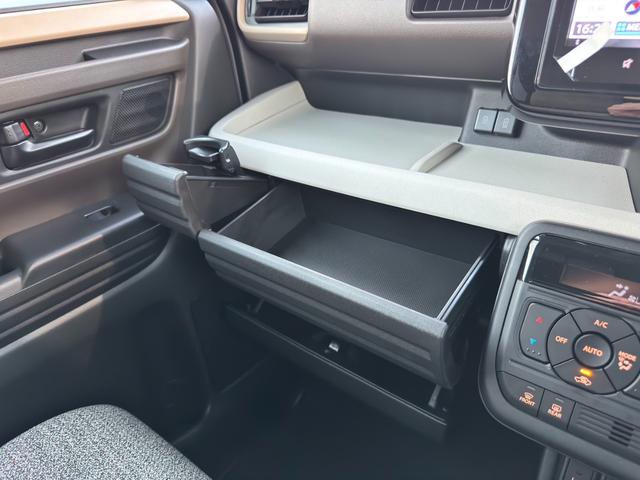 スペーシア ハイブリッドＸ　法人ワンオーナー　純正ディスプレイオーディオ　フルセグ　ＢＴ対応　ＤＶＤ再生　パノラマカメラ　両側パワスラ　ブレーキサポート　ＬＥＤヘッド　スマートキーＸ２　保証書　取説　記録簿（22枚目）