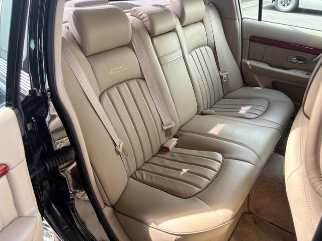 オリジン ベースグレード　１０００台限定車　純正ナビ　地デジチューナー　ベージュ革シート　パワーシート　シートヒーター　クルコン　ドラレコ　ＥＴＣ　キーレス　保証書　取説　記録簿（11枚目）