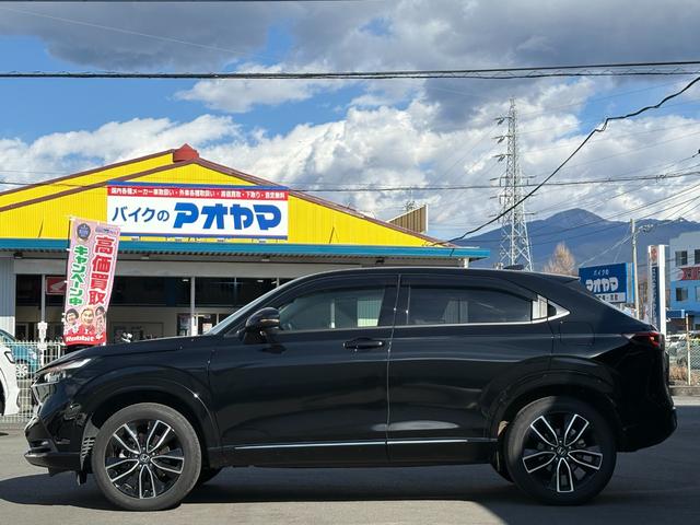 ヴェゼル ｅ：ＨＥＶ　Ｚ　ワンオーナー　メーカーナビ　フルセグ　ＢＴ対応　バックカメラ　ブレーキサポート　パワーバックドア　シートヒーター　ドラレコ　ＬＥＤヘッド　フォグ　ハーフレザー　ＥＴＣ２．０　スマートキー　保証書（4枚目）