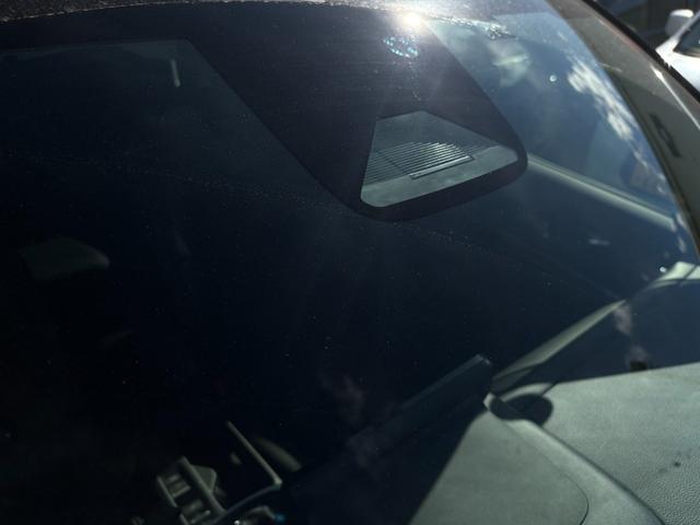 ヴェゼル ｅ：ＨＥＶ　Ｚ　ワンオーナー　メーカーナビ　フルセグ　ＢＴ対応　バックカメラ　ブレーキサポート　パワーバックドア　シートヒーター　ドラレコ　ＬＥＤヘッド　フォグ　ハーフレザー　ＥＴＣ２．０　スマートキー　保証書（29枚目）