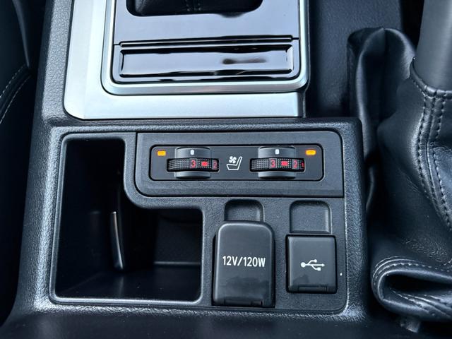 ランドクルーザープラド ＴＸ　Ｌパッケージ　マットブラックエディション　１オーナー　メーカーナビ　サンルーフ　パノラマカメラ　セーフティセンス　黒革シート　パワーシート　ルーフレール　シートヒーター　ドラレコ　ＥＴＣ２．０　スマートキーＸ２　ＢＴ対応　保証書　取説　記録簿（23枚目）