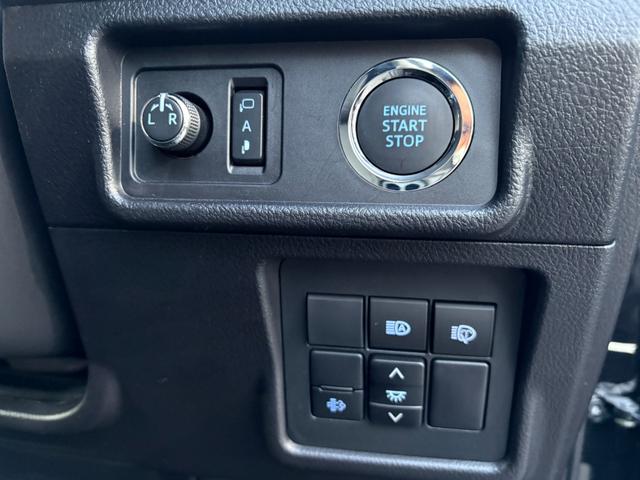 ランドクルーザープラド ＴＸ　Ｌパッケージ　マットブラックエディション　１オーナー　メーカーナビ　サンルーフ　パノラマカメラ　セーフティセンス　黒革シート　パワーシート　ルーフレール　シートヒーター　ドラレコ　ＥＴＣ２．０　スマートキーＸ２　ＢＴ対応　保証書　取説　記録簿（24枚目）