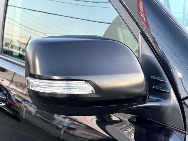 ランドクルーザープラド ＴＸ　Ｌパッケージ　マットブラックエディション　１オーナー　メーカーナビ　サンルーフ　パノラマカメラ　セーフティセンス　黒革シート　パワーシート　ルーフレール　シートヒーター　ドラレコ　ＥＴＣ２．０　スマートキーＸ２　ＢＴ対応　保証書　取説　記録簿（32枚目）