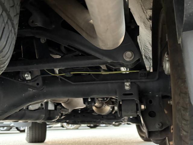 ランドクルーザープラド ＴＸ　Ｌパッケージ　マットブラックエディション　１オーナー　メーカーナビ　サンルーフ　パノラマカメラ　セーフティセンス　黒革シート　パワーシート　ルーフレール　シートヒーター　ドラレコ　ＥＴＣ２．０　スマートキーＸ２　ＢＴ対応　保証書　取説　記録簿（39枚目）