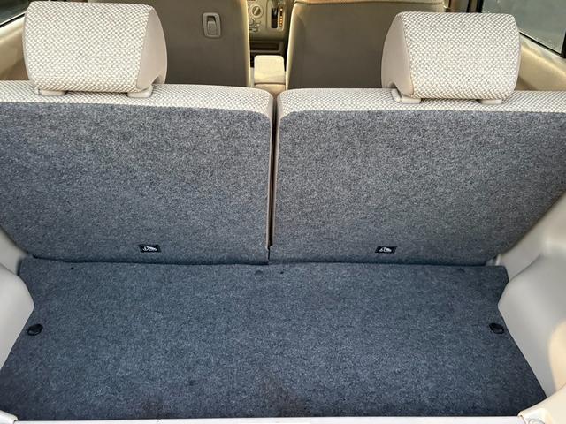 アルトラパン Ｓ　純正ナビ　フルセグ　ＢＴ対応　ＤＶＤ再生　パノラマカメラ　スズキセーフティ　シートヒーター　ＨＩＤヘッド　社外１４インチＡＷ　ＥＴＣ　スマートキーＸ２　保証書　取説　記録簿（12枚目）