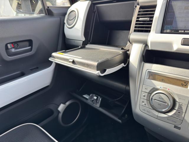 ハスラー Ｘターボ　外ナビ　ＴＶ　前後ドラレコ　スマートキーＸ２　ＬＥＤルームランプ　ブレーキサポート　シートヒーター　アイドリングストップ　ＨＩＤヘッドライト　ＥＴＣ　純正１５ＡＷ　保証書　取説　スペアキー（12枚目）