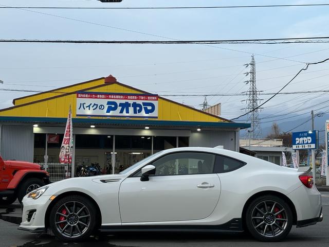 �y�����ԕی��z�O��Z�F�C��̑㗝�X������Ă���܂��B���q�l�̂��g�́A��؂Ȃ��Ԃ̖�����ɔ����S���X�^�b�t������Ă����Ē����܂��B�l�b�g�ی��ł͑Ή��ł��Ȃ��ԗ��ی������ē��\�ł��B