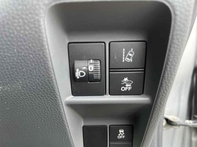 Ｎ－ＶＡＮ 　軽バン　ＣＶＴ　衝突被害軽減システム　クリアランスソナー　レーンアシスト　ドライブレコーダー　両側スライドドア　アイドリングストップ　ＥＳＣ　エアコン　パワーウィンドウ（32枚目）