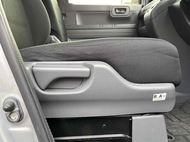 Ｎ－ＶＡＮ 　軽バン　ＣＶＴ　衝突被害軽減システム　クリアランスソナー　レーンアシスト　ドライブレコーダー　両側スライドドア　アイドリングストップ　ＥＳＣ　エアコン　パワーウィンドウ（41枚目）