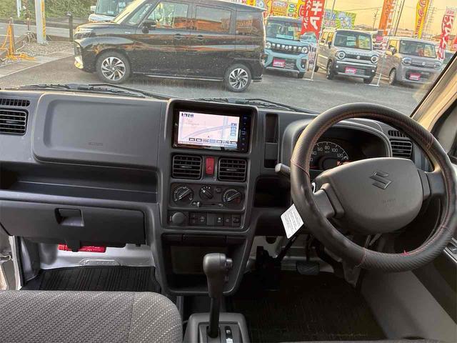 スーパーキャリイ Ｘ　軽トラック　ＡＴ　衝突被害軽減システム　レーンアシスト　ナビ　バックカメラ　アイドリングストップ　オートライト　ＥＳＣ　エアコン　パワーステアリング　パワーウィンドウ　運転席エアバッグ（15枚目）