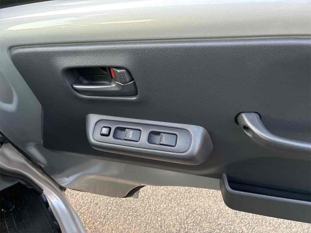 スーパーキャリイ Ｘ　軽トラック　ＡＴ　衝突被害軽減システム　レーンアシスト　ナビ　バックカメラ　アイドリングストップ　オートライト　ＥＳＣ　エアコン　パワーステアリング　パワーウィンドウ　運転席エアバッグ（22枚目）