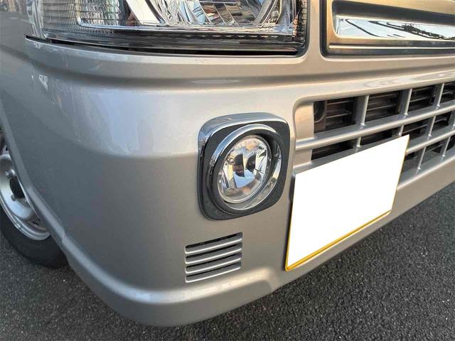 スーパーキャリイ Ｘ　軽トラック　ＡＴ　衝突被害軽減システム　レーンアシスト　ナビ　バックカメラ　アイドリングストップ　オートライト　ＥＳＣ　エアコン　パワーステアリング　パワーウィンドウ　運転席エアバッグ（49枚目）