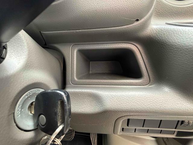 エブリイ ＰＣリミテッド　４ＷＤ　ＡＴ　ＥＴＣ　両側スライドドア　キーレスエントリー　電動格納ミラー　盗難防止システム　アルミホイール　ＡＢＳ　エアコン　パワーステアリング　パワーウィンドウ　運転席エアバッグ（22枚目）