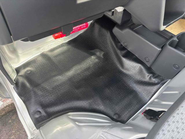 キャリイトラック KCエアコン・パワステ 4WD AT 衝突被害軽減システム クリアランスソナー レーンアシスト アイドリングストップ オートライト ESC エアコン パワーステアリング パワーウィンドウ(33枚目)