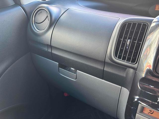 タント カスタムＲＳ　ドライブレコーダー　電動スライドドア　ナビ　ＨＩＤ　スマートキー　電動格納ミラー　ベンチシート　ターボ　ＣＶＴ　盗難防止システム　ＡＢＳ　アルミホイール　衝突安全ボディ　エアコン　パワーステアリング（33枚目）