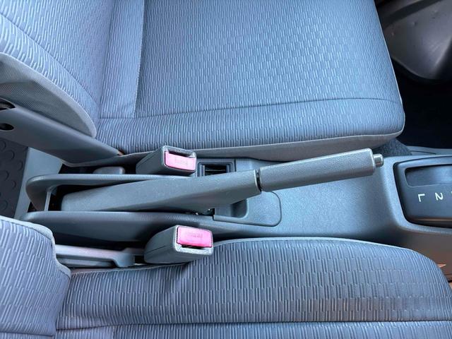 NV100クリッパーバン DX CVT 両側スライドドア エアコン 運転席エアバッグ 助手席エアバッグ(31枚目)